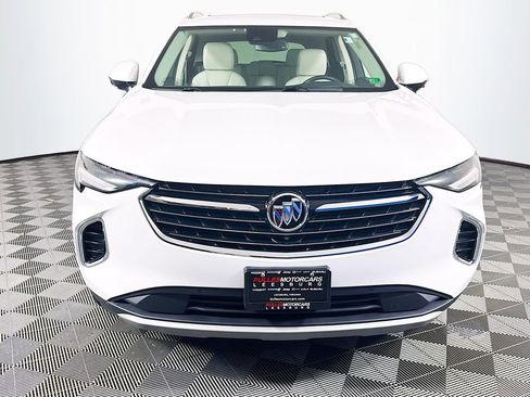 Used 2021 Buick Envision Essence w/ Technology Package I AWD/4WD image 2