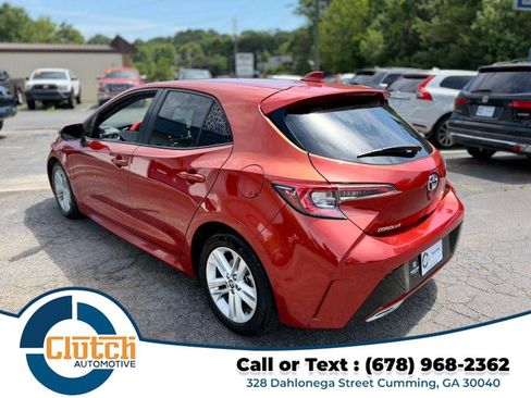 Used 2019 Toyota Corolla Hatchback w/ SE Option Package FWD image 8
