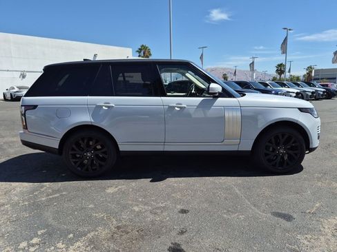 Used 2019 Land Rover Range Rover HSE AWD/4WD image 4