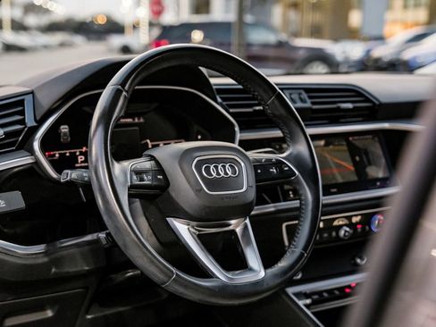 Used 2020 Audi Q3 2.0T Prestige w/ Prestige Package image 13