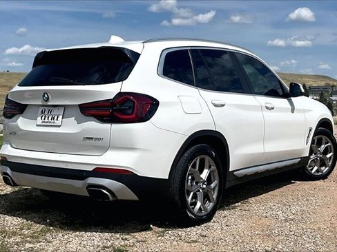 Used 2022 BMW X3 xDrive30i w/ Premium Package AWD/4WD image 5