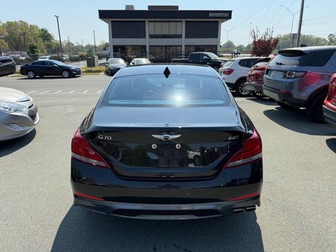 Used 2019 Genesis G70 2.0T Sport RWD image 5