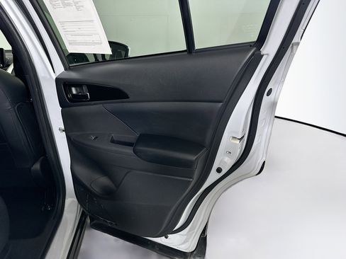 Used 2024 Mitsubishi Eclipse Cross SE image 30