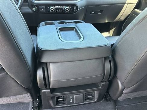 Used 2025 GMC Sierra 1500 SLT RWD image 16
