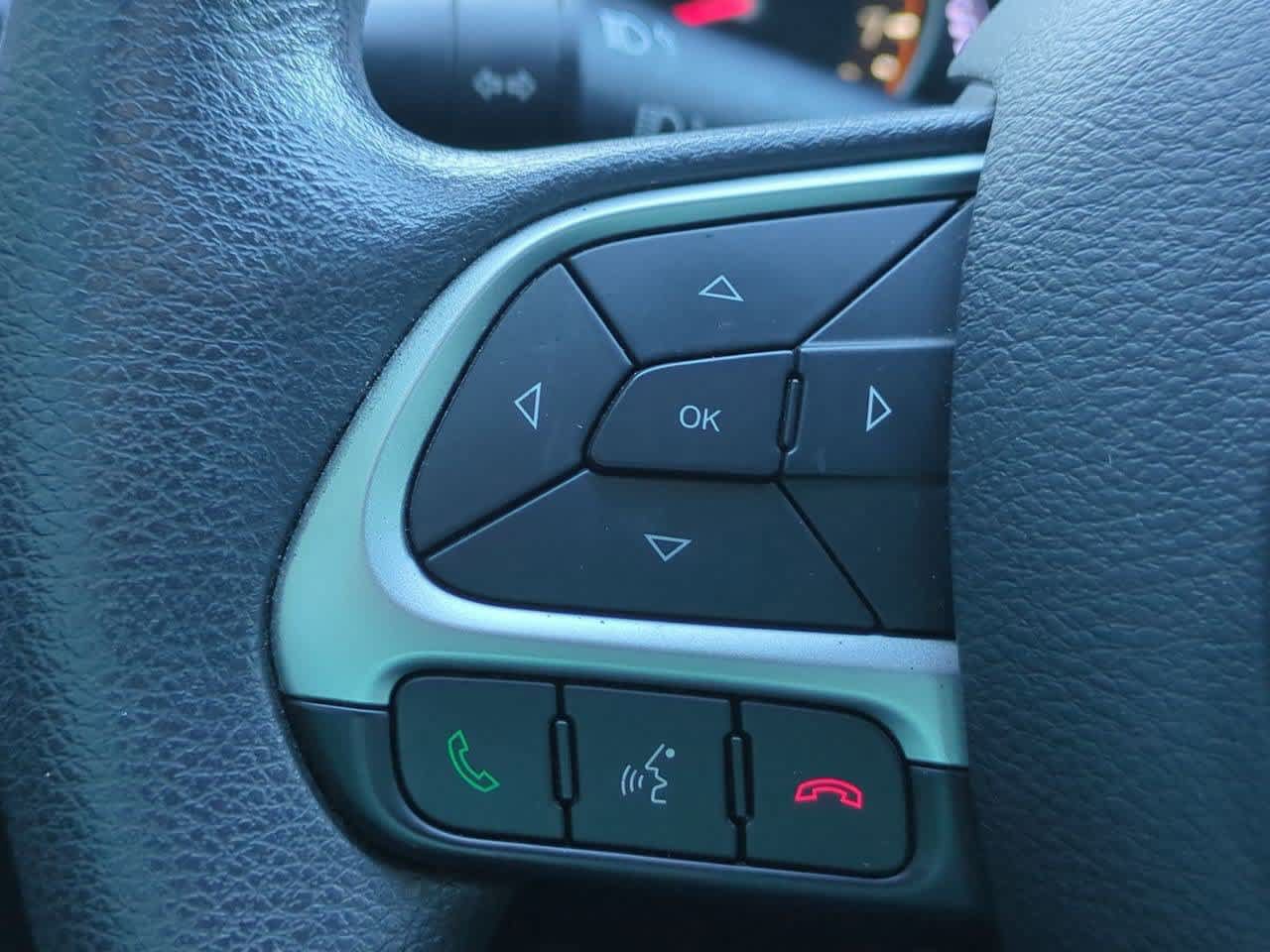 Used 2018 Jeep Compass Sport FWD image 22