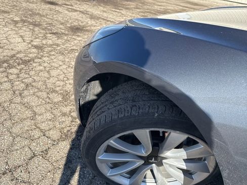 Used 2019 Tesla Model 3 image 14