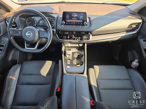 Used 2021 Nissan Rogue SV w/ Premium Package FWD image 11