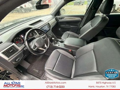 Used 2020 Volkswagen Atlas Cross Sport SE FWD image 19