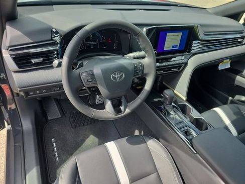 New 2026 Toyota Camry SE image 15