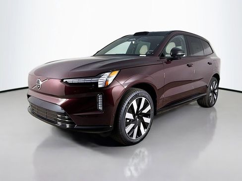 New 2025 Volvo EX90 Plus image 3