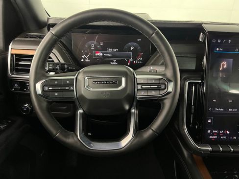 Used 2025 GMC Yukon Denali image 14