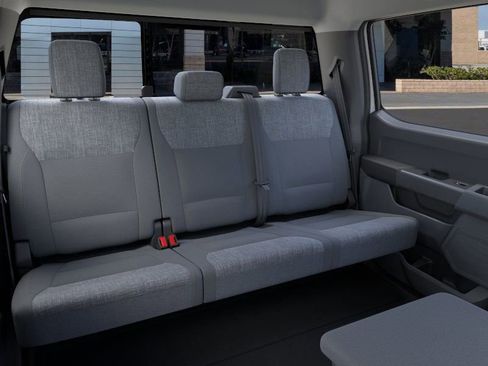 New 2026 Ford F250 XLT w/ FX4 Off-Road Package image 11