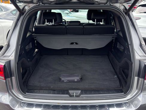 Used 2021 Mercedes-Benz GLB 250 4MATIC image 8