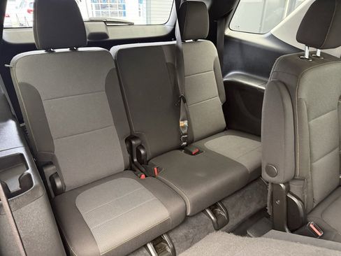 Used 2021 Chevrolet Traverse LT w/ LPO, Floor Liner Package image 57