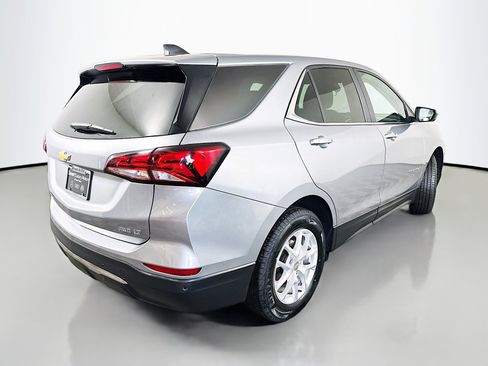 Used 2024 Chevrolet Equinox LT image 7