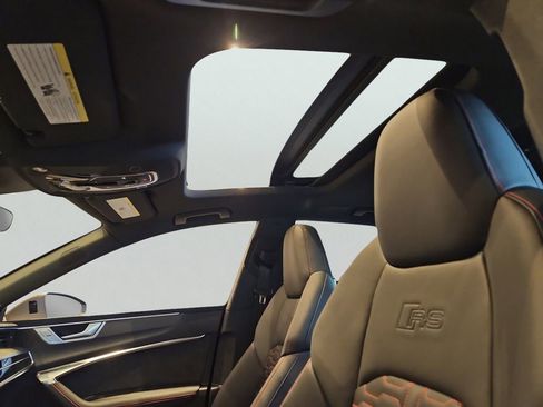 New 2026 Audi RS 7 Performance image 8