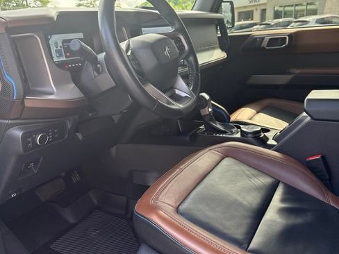 Used 2021 Ford Bronco Outer Banks AWD/4WD image 10