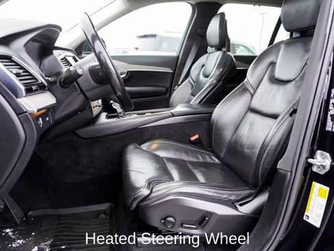 Used 2022 Volvo XC90 T6 Inscription w/ Advanced Package image 16