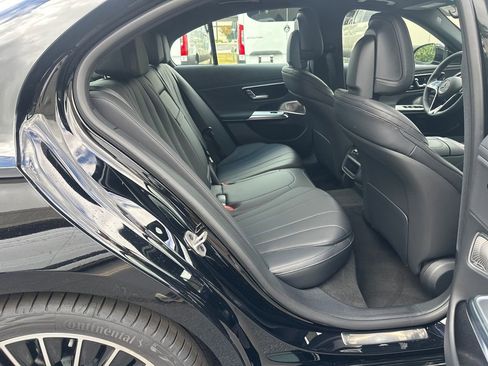 New 2026 Mercedes-Benz E 350 4MATIC Sedan image 18