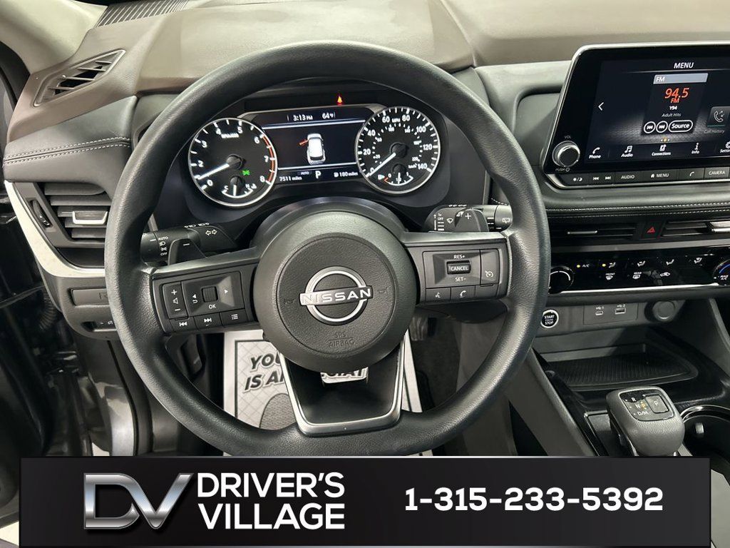 Used 2023 Nissan Rogue S AWD/4WD image 4