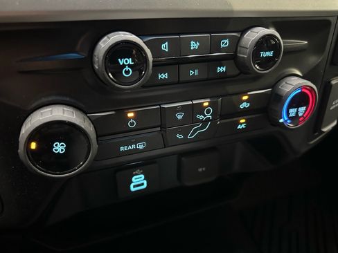 Certified 2024 Ford F250 XL w/ STX Appearance Package AWD/4WD image 38