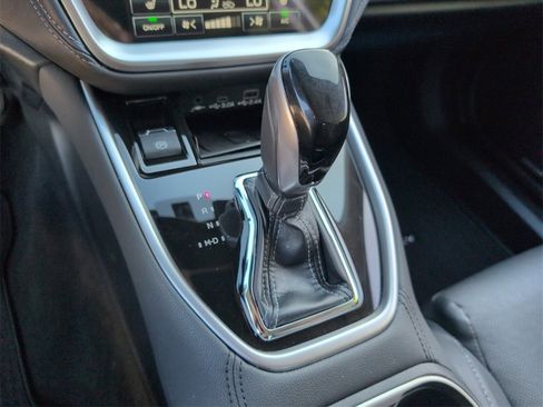 Certified 2023 Subaru Legacy Limited image 21