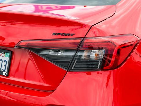 Certified 2024 Honda Civic Sport image 24