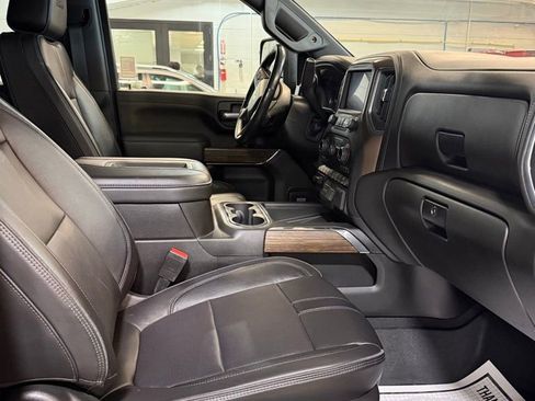 Used 2022 Chevrolet Silverado 3500 High Country image 8