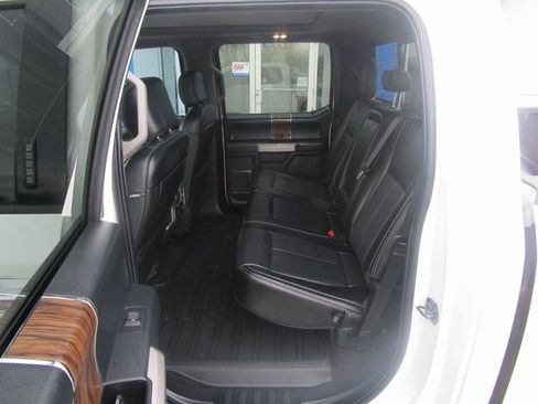 Used 2020 Ford F150 Lariat w/ Equipment Group 502A Luxury image 21