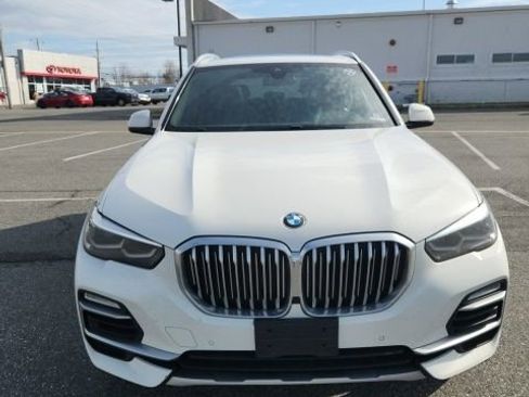 Used 2019 BMW X5 xDrive40i w/ Convenience Package image 3