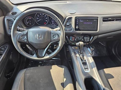 Used 2020 Honda HR-V Sport image 20