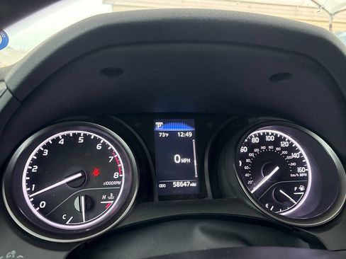 Used 2024 Toyota Camry SE FWD image 15