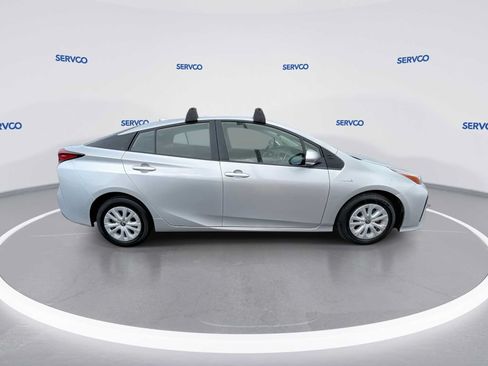 Used 2022 Toyota Prius L Eco FWD image 9