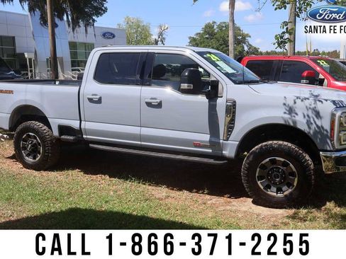 Used 2024 Ford F250 Lariat w/ Lariat Ultimate Package AWD/4WD image 2