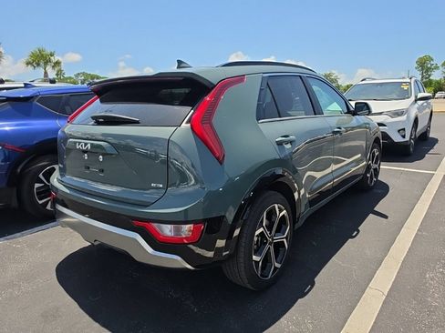 Certified 2025 Kia Niro EX Touring FWD image 15