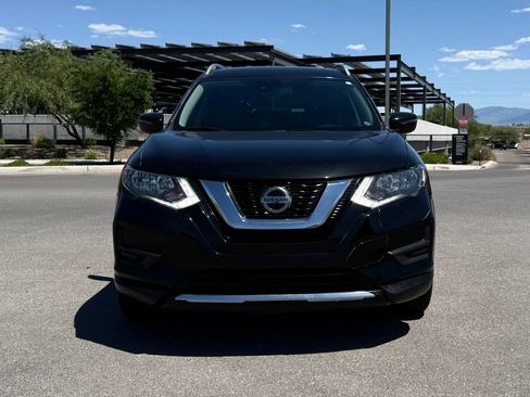 Used 2019 Nissan Rogue SV image 7