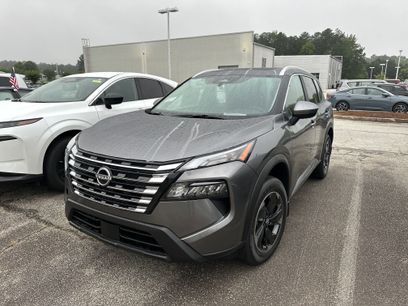 New 2025 Nissan Rogue SV w/ SV Premium Package
