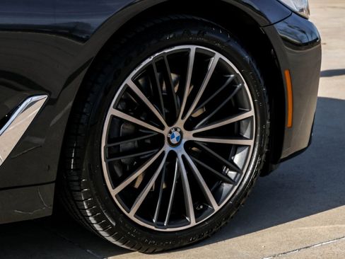 Used 2023 BMW 530i xDrive w/ Executive Package image 70