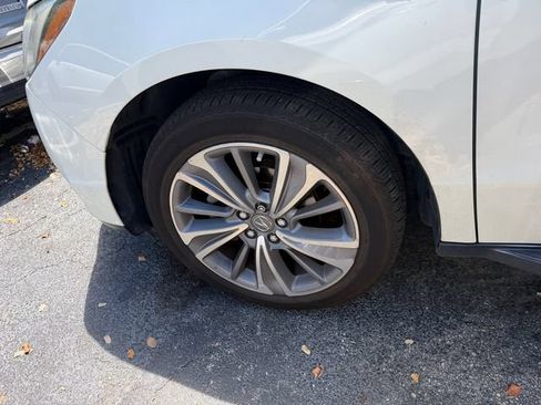 Used 2017 Acura MDX w/ Technology Package AWD/4WD image 12