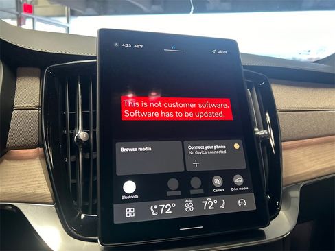 New 2026 Volvo XC90 B6 Core image 17