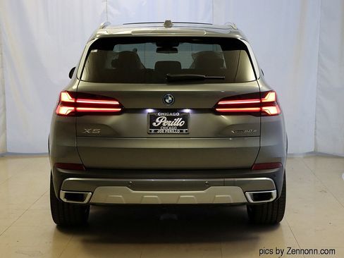 New 2026 BMW X5 xDrive50e w/ Climate Comfort Package image 7