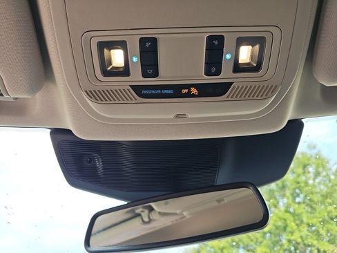 Used 2020 Ford Explorer Limited RWD image 33