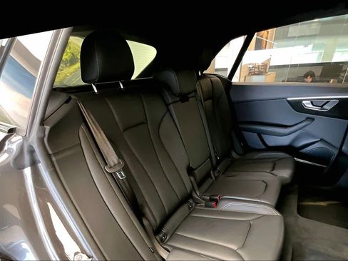 Certified 2025 Audi Q8 Premium Plus w/ Premium Plus Package image 20