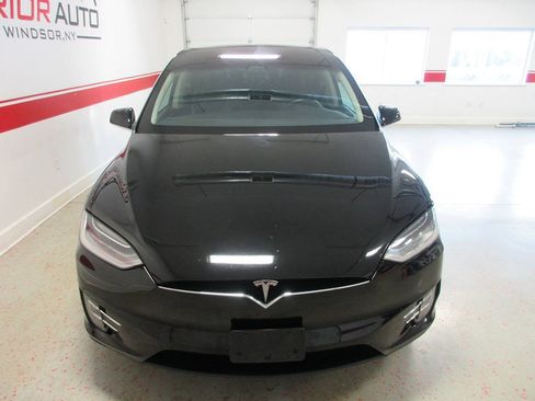 Used 2017 Tesla Model X 75D AWD/4WD image 8