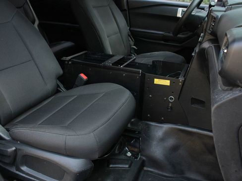 Used 2021 Ford Explorer 4WD Police Interceptor image 27