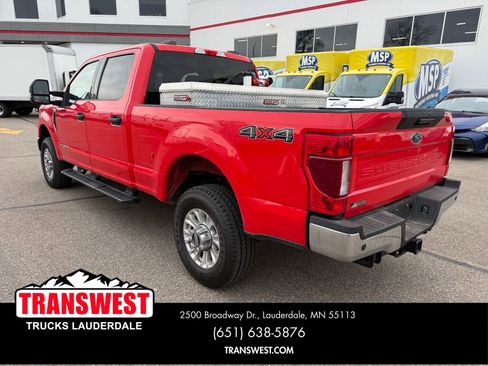 Used 2022 Ford F350 XLT w/ XLT Value Package AWD/4WD image 3