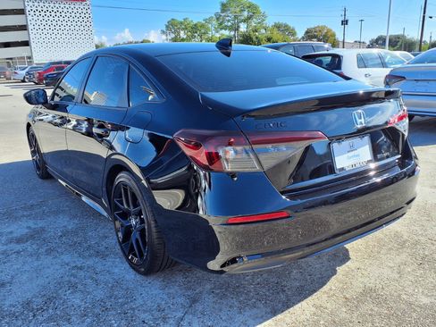 Certified 2026 Honda Civic Sport image 3
