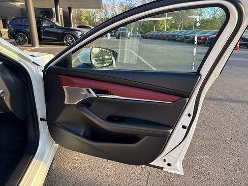 New 2026 MAZDA MAZDA3 2.5 S Hatchback w/ Premium Pkg image 57