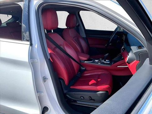 Used 2021 Alfa Romeo Stelvio Ti w/ Active Assist 2 Package TI image 9