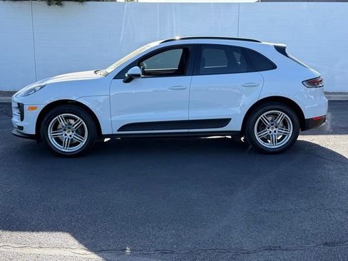 Used 2019 Porsche Macan AWD/4WD image 2
